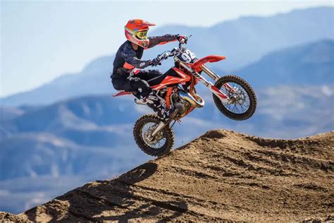 MXA MOTOCROSS RACE TEST: 2018 KTM 85SX